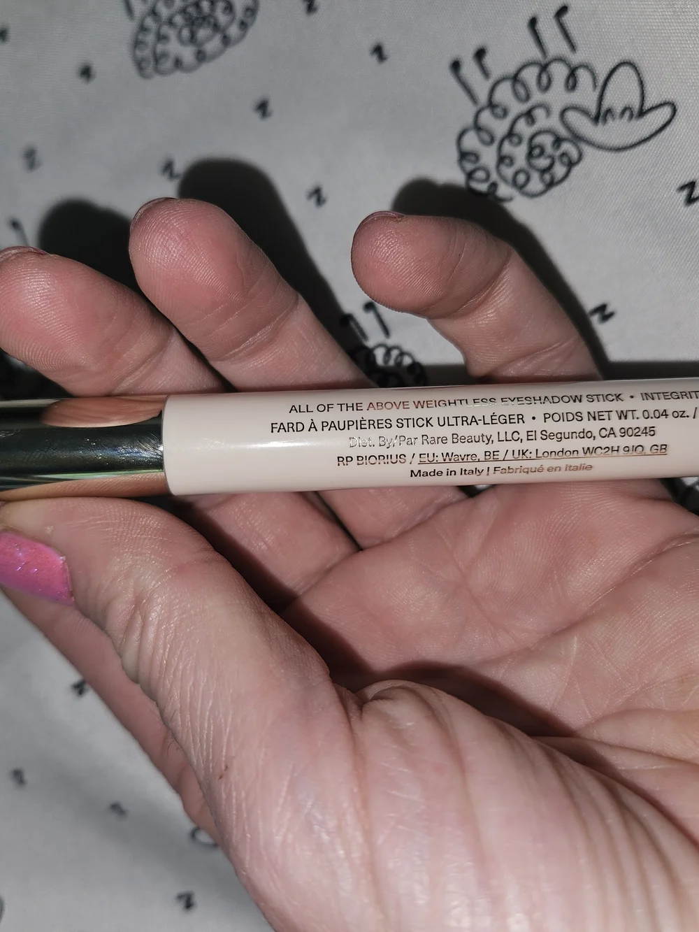 Rare Beauty Weightless Eyeshadow Stick - Warm Brown Integrity